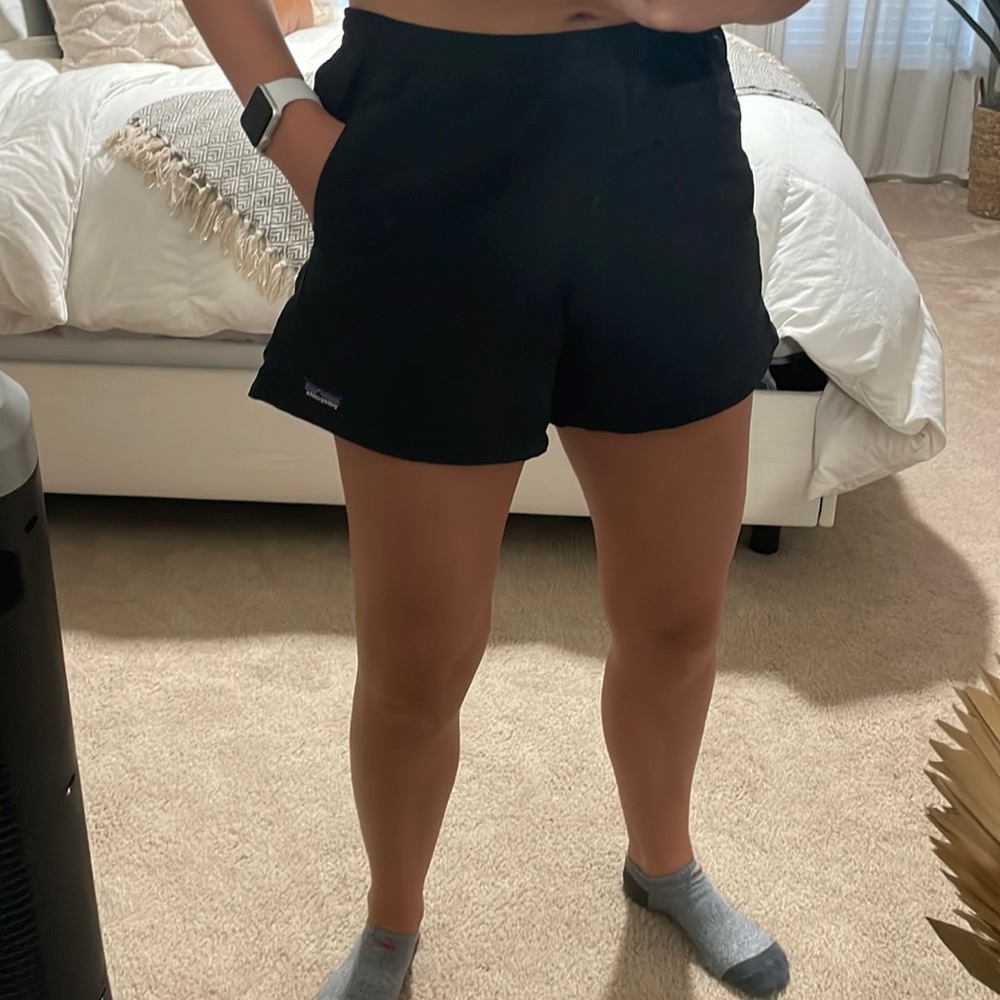 Patagonia black shorts size Small